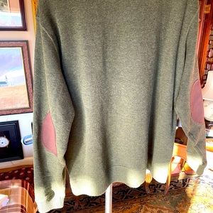 XL CREMIEUX BRAND 3/4 zip pullover with suede patches on elbows. XL